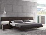 J&M Furniture Maia Platform Bed in Light Grey & Wenge