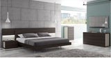 J&M Furniture Maia Platform Bed in Light Grey & Wenge