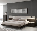 J&M Furniture Porto 3 Piece Platform Bedroom Set in Light Grey & Wenge