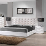 J&M Furniture Verona Platform Bed in White Lacquer