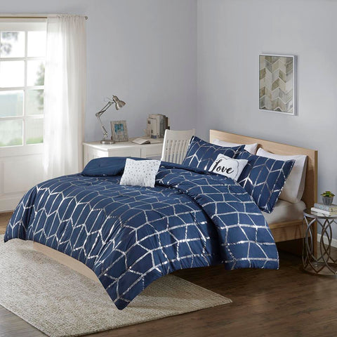 Intelligent Design Raina Metallic Printed Comforter Set King/Cal King