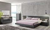J&M Furniture Braga 4 Piece Platform Bedroom Set in Grey Lacquer
