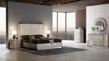 J&M Furniture Giorgio Platform Bed in Light Maple