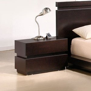 J&M Furniture Knotch Nightstand in Expresso