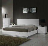 J&M Furniture Naples 3 Piece Platform Bedroom Set in White Lacquer
