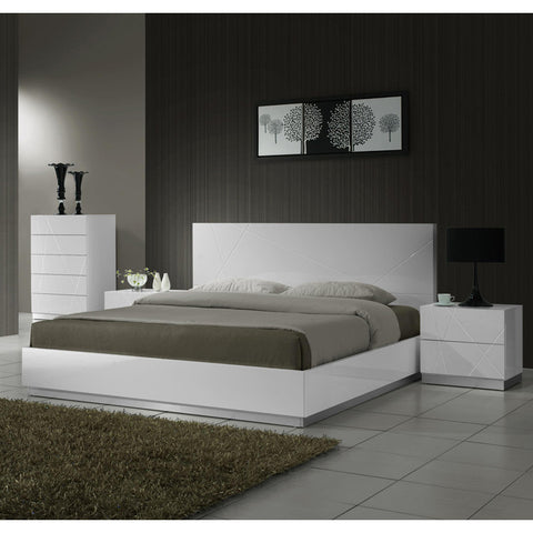 J&M Furniture Naples 4 Piece Platform Bedroom Set in White Lacquer