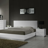J&M Furniture Naples 4 Piece Platform Bedroom Set in White Lacquer