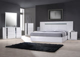 J&M Furniture Palermo 5 Piece Platform Bedroom Set in White Lacquer & Chrome