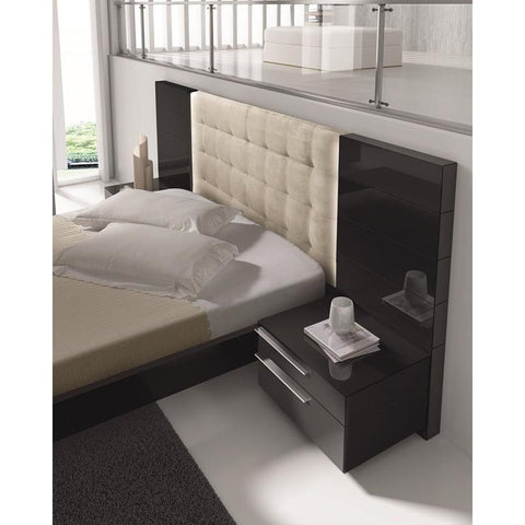 J&M Furniture Santana Platform Bed in Black & Beige